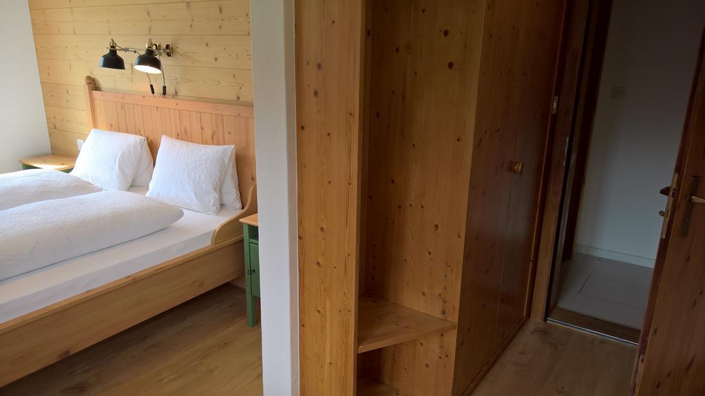 B&B Chasa Arfusch Ardez Buitenkant foto