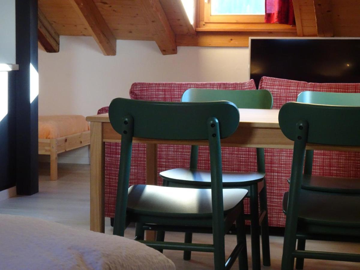 B&B Chasa Arfusch Ardez Buitenkant foto